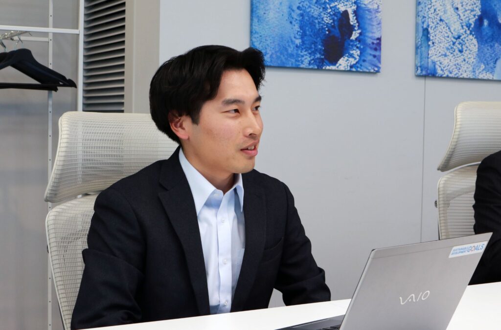 オカムラのTNFD対応支援事例インタビューにおける、長尾氏のインタビュー風景